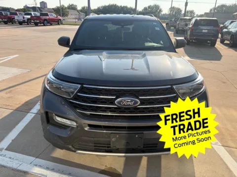More photos of 2020 Ford Explorer XLT at Mike Molstead Chevrolet, GMC, IA