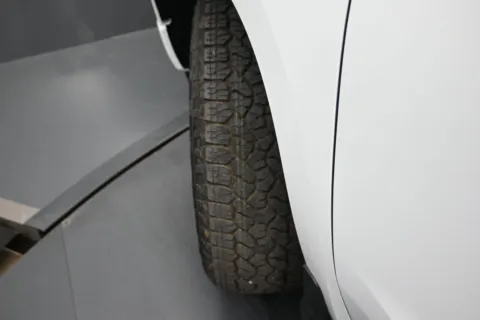 More photos of 2019 Ford F-150 LARIAT at Mike Molstead Chevrolet, GMC, IA