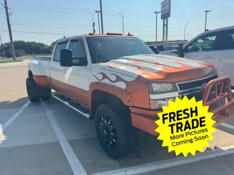 Another view of 2006 Chevrolet Silverado 3500 DRW LT3 for sale in Charles City, IA at Mike Molstead Chevrolet, GMC