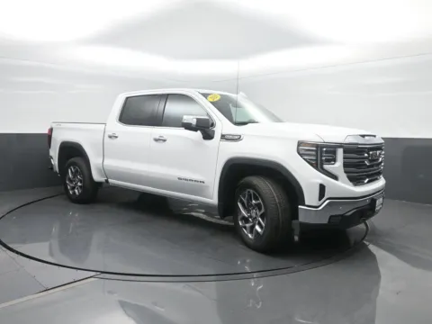 More photos of 2026 GMC Sierra 1500 SLT at Mike Molstead Chevrolet, GMC, IA