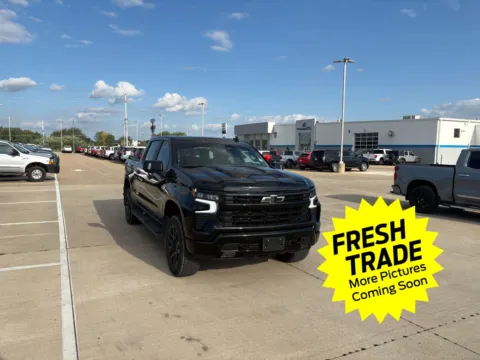 More photos of 2024 Chevrolet Silverado 1500 LT Trail Boss at Mike Molstead Chevrolet, GMC, IA