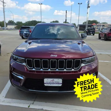 Another view of 2024 Jeep Grand Cherokee Limited for sale in Charles City, IA at Mike Molstead Chevrolet, GMC