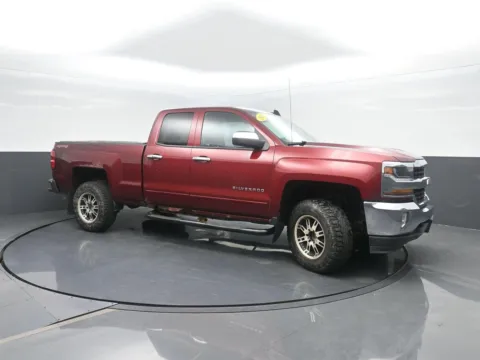 More photos of 2016 Chevrolet Silverado 1500 LT at Mike Molstead Chevrolet, GMC, IA