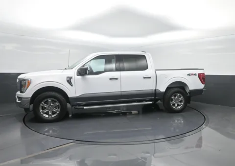 White 2023 Ford F-150 XLT for sale in Charles City, IA