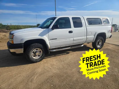 White 2004 Chevrolet Silverado 2500 HD LS for sale in Charles City, IA
