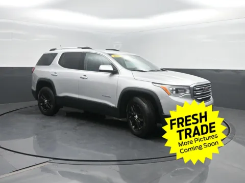 More photos of 2018 GMC Acadia SLT at Mike Molstead Chevrolet, GMC, IA