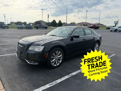 More photos of 2017 Chrysler 300 Limited at Mike Molstead Chevrolet, GMC, IA