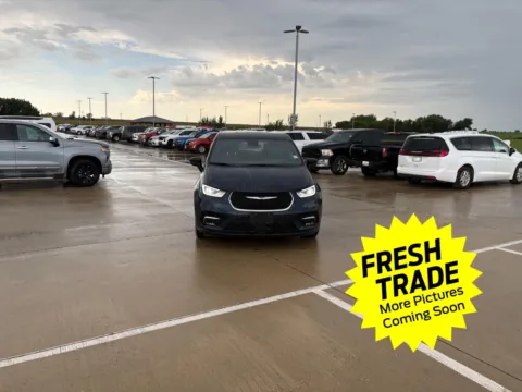 More photos of 2024 Chrysler Pacifica Touring at Mike Molstead Chevrolet, GMC, IA
