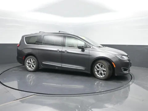 Another view of 2018 Chrysler Pacifica Limited for sale in Charles City, IA at Mike Molstead Chevrolet, GMC