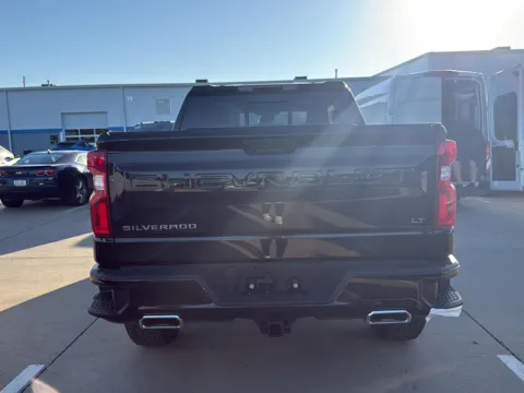 More photos of 2026 Chevrolet Silverado 1500 LT Trail Boss at Mike Molstead Chevrolet, GMC, IA