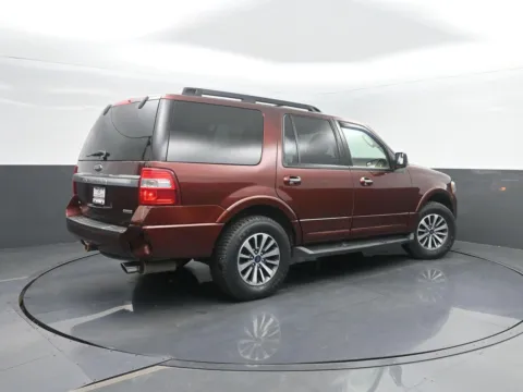 Photos of 2017 Ford Expedition XLT for sale in Charles City, IA at Mike Molstead Chevrolet, GMC