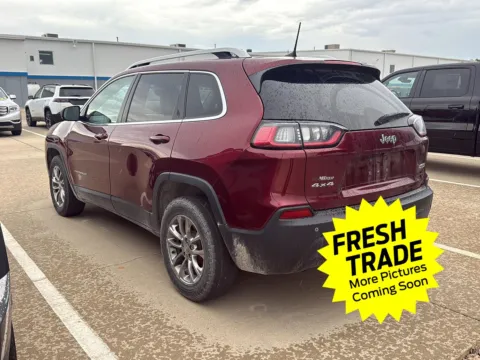 More photos of 2019 Jeep Cherokee Latitude Plus at Mike Molstead Chevrolet, GMC, IA