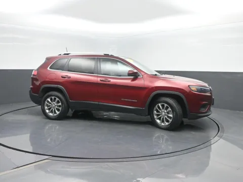 Another view of 2019 Jeep Cherokee Latitude Plus for sale in Charles City, IA at Mike Molstead Chevrolet, GMC