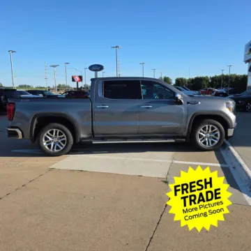 More photos of 2021 GMC Sierra 1500 SLT at Mike Molstead Chevrolet, GMC, IA