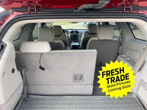 More photos of 2014 Buick Enclave Premium at Mike Molstead Chevrolet, GMC, IA
