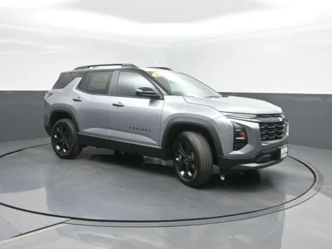 More photos of 2027 Chevrolet Equinox AWD LT at Mike Molstead Chevrolet, GMC, IA