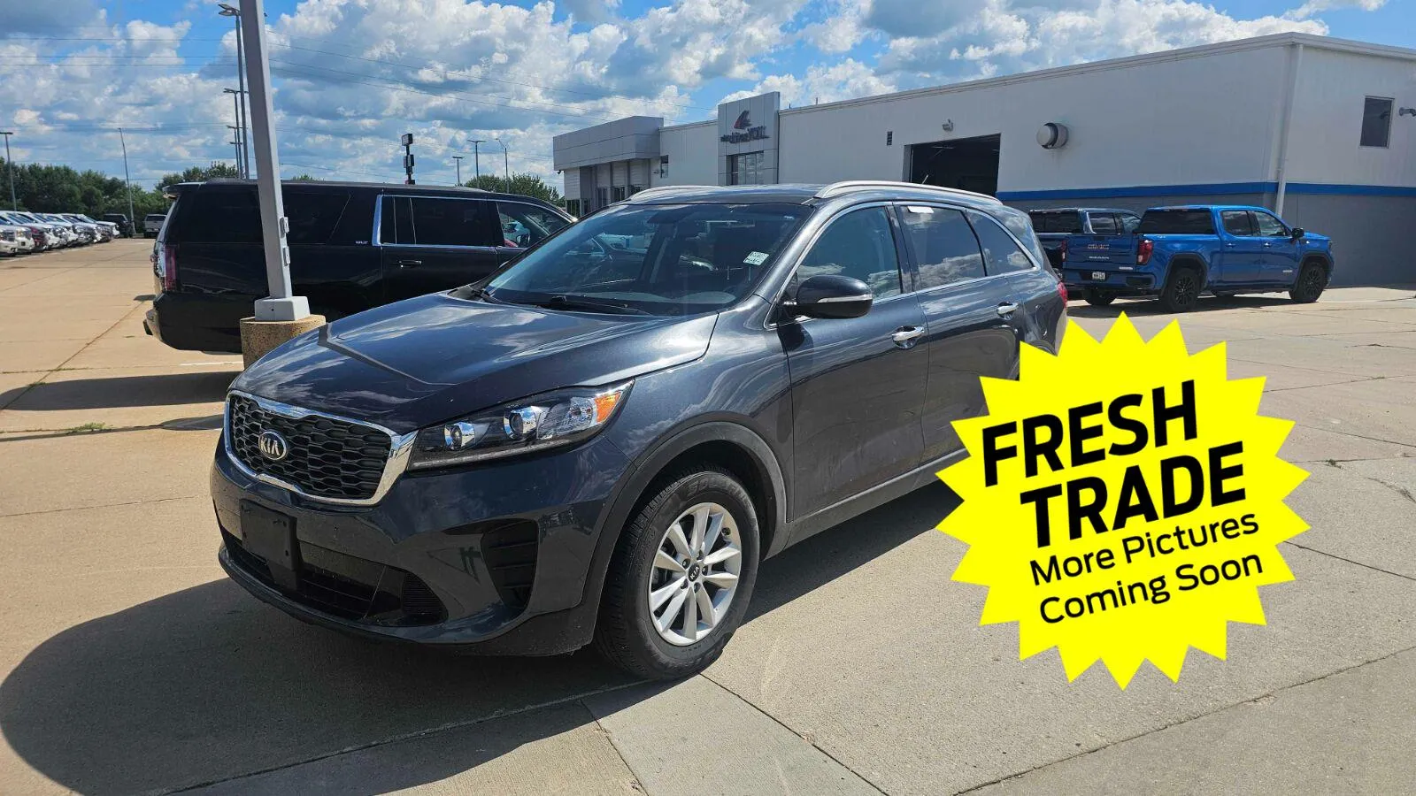 Gray 2020 Kia Sorento LX for sale in Charles City, IA