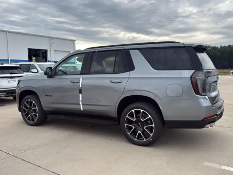 More photos of 2027 Chevrolet Tahoe RST at Mike Molstead Chevrolet, GMC, IA