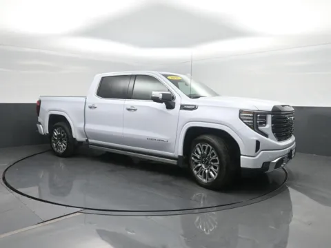 More photos of 2026 GMC Sierra 1500 Denali Ultimate at Mike Molstead Chevrolet, GMC, IA