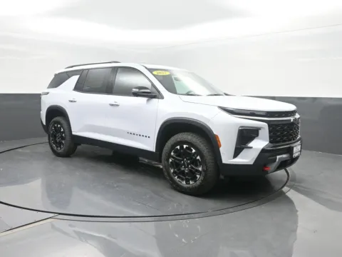 More photos of 2027 Chevrolet Traverse AWD Z71 at Mike Molstead Chevrolet, GMC, IA