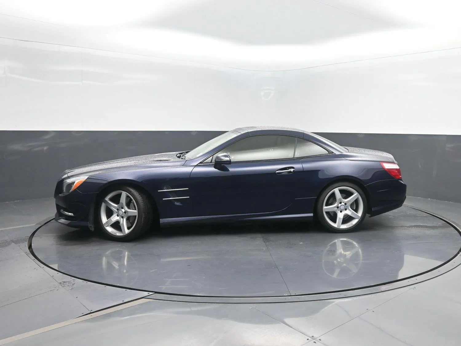 Unknown 2014 MERCEDES-BENZ SL-CLASS SL 550 for sale in Charles City, IA