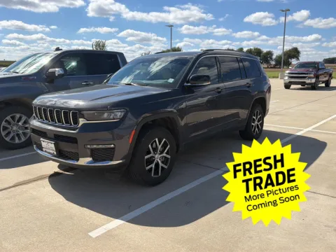 Gray 2023 Jeep Grand Cherokee L Limited for sale in Charles City, IA