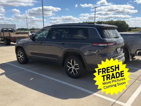 More photos of 2023 Jeep Grand Cherokee L Limited at Mike Molstead Chevrolet, GMC, IA