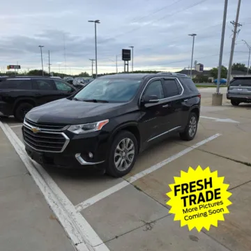 Black 2019 Chevrolet Traverse Premier for sale in Charles City, IA