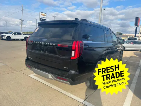 More photos of 2025 FORD Expedition MAX Platinum at Mike Molstead Chevrolet, GMC, IA