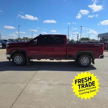 More photos of 2022 Chevrolet Silverado 2500 HD LT at Mike Molstead Chevrolet, GMC, IA