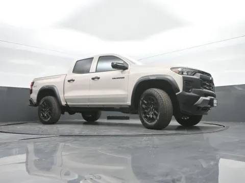 More photos of 2026 Chevrolet Colorado 4WD Trail Boss at Mike Molstead Chevrolet, GMC, IA