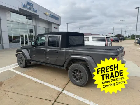 Another view of 2024 Jeep Gladiator Sport S for sale in Charles City, IA at Mike Molstead Chevrolet, GMC