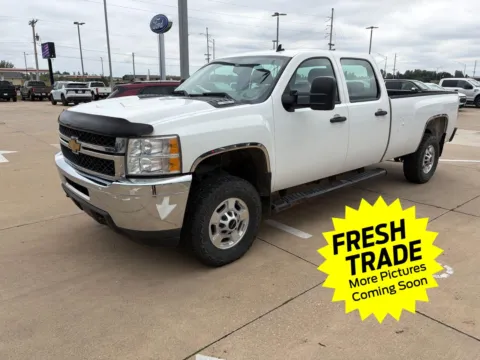 White 2014 Chevrolet Silverado 2500 HD Work Truck for sale in Charles City, IA