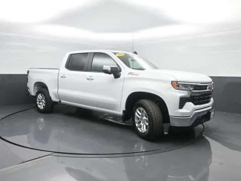 More photos of 2026 Chevrolet Silverado 1500 LT at Mike Molstead Chevrolet, GMC, IA