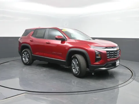 More photos of 2027 Chevrolet Equinox AWD LT at Mike Molstead Chevrolet, GMC, IA
