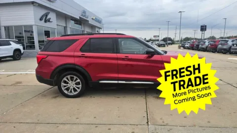 More photos of 2020 Ford Explorer XLT at Mike Molstead Chevrolet, GMC, IA