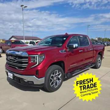 Red 2022 GMC Sierra 1500 SLT for sale in Charles City, IA