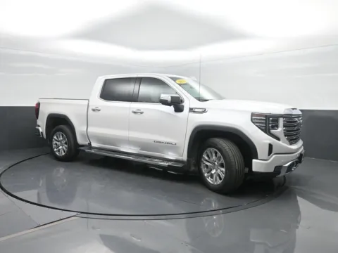 More photos of 2024 GMC Sierra 1500 Denali at Mike Molstead Chevrolet, GMC, IA