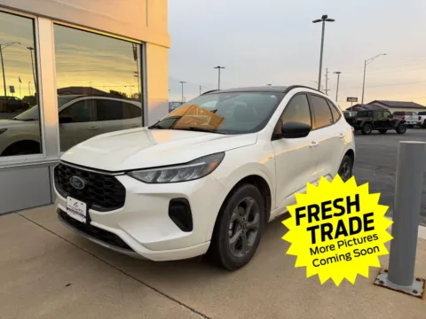 White 2024 Ford Escape ST-Line for sale in Charles City, IA