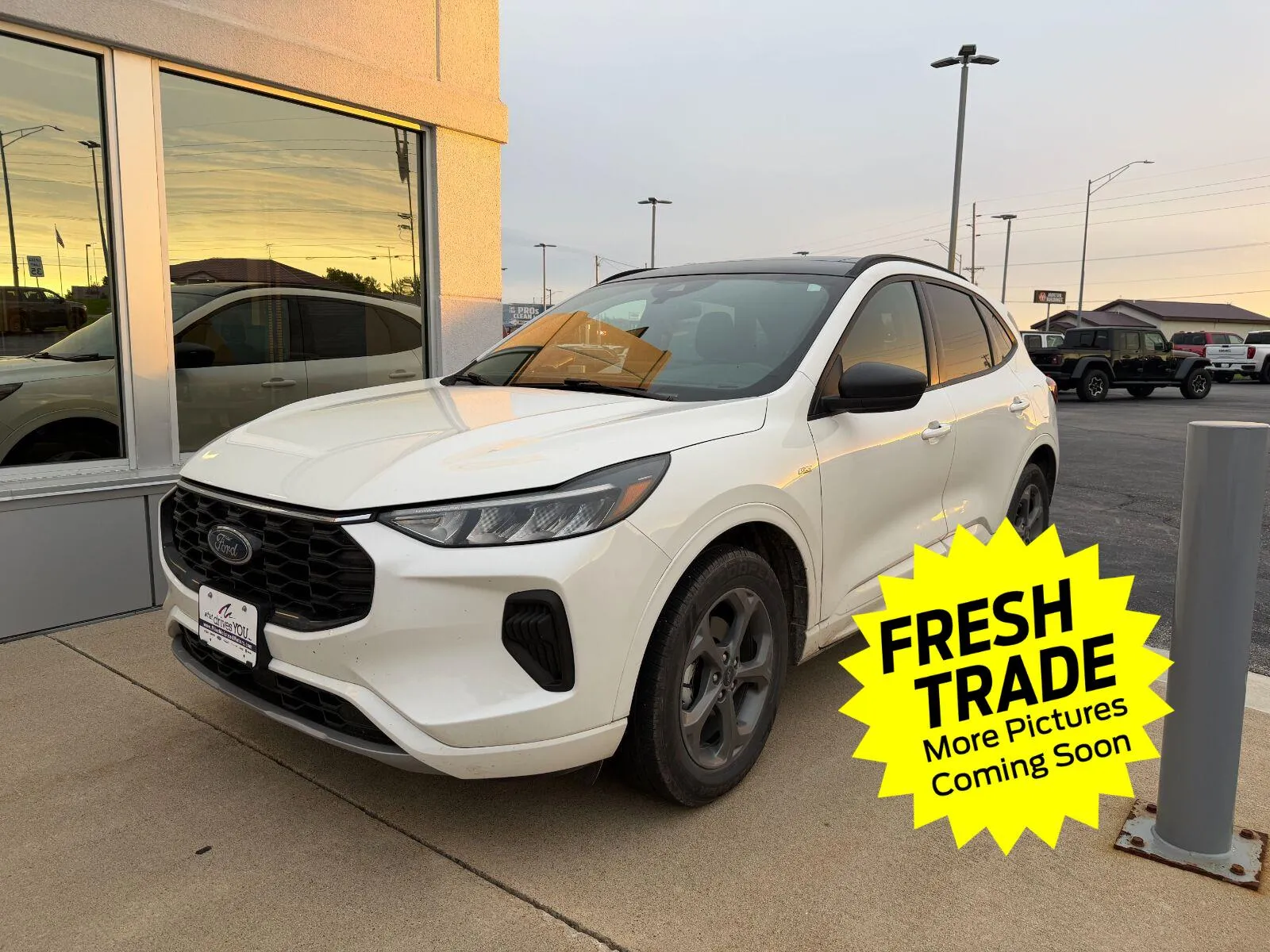 White 2024 Ford Escape ST-Line for sale in Charles City, IA