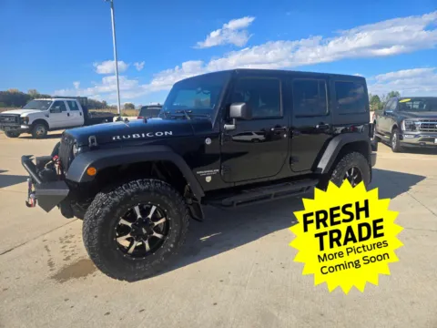 Black 2012 Jeep Wrangler Unlimited Rubicon for sale in Charles City, IA