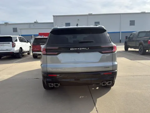 More photos of 2027 GMC Acadia AWD Denali Ultimate at Mike Molstead Chevrolet, GMC, IA