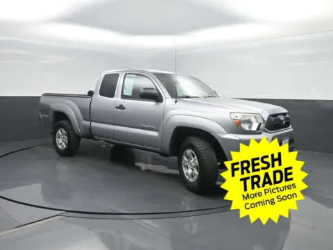 More photos of 2014 Toyota Tacoma at Mike Molstead Chevrolet, GMC, IA