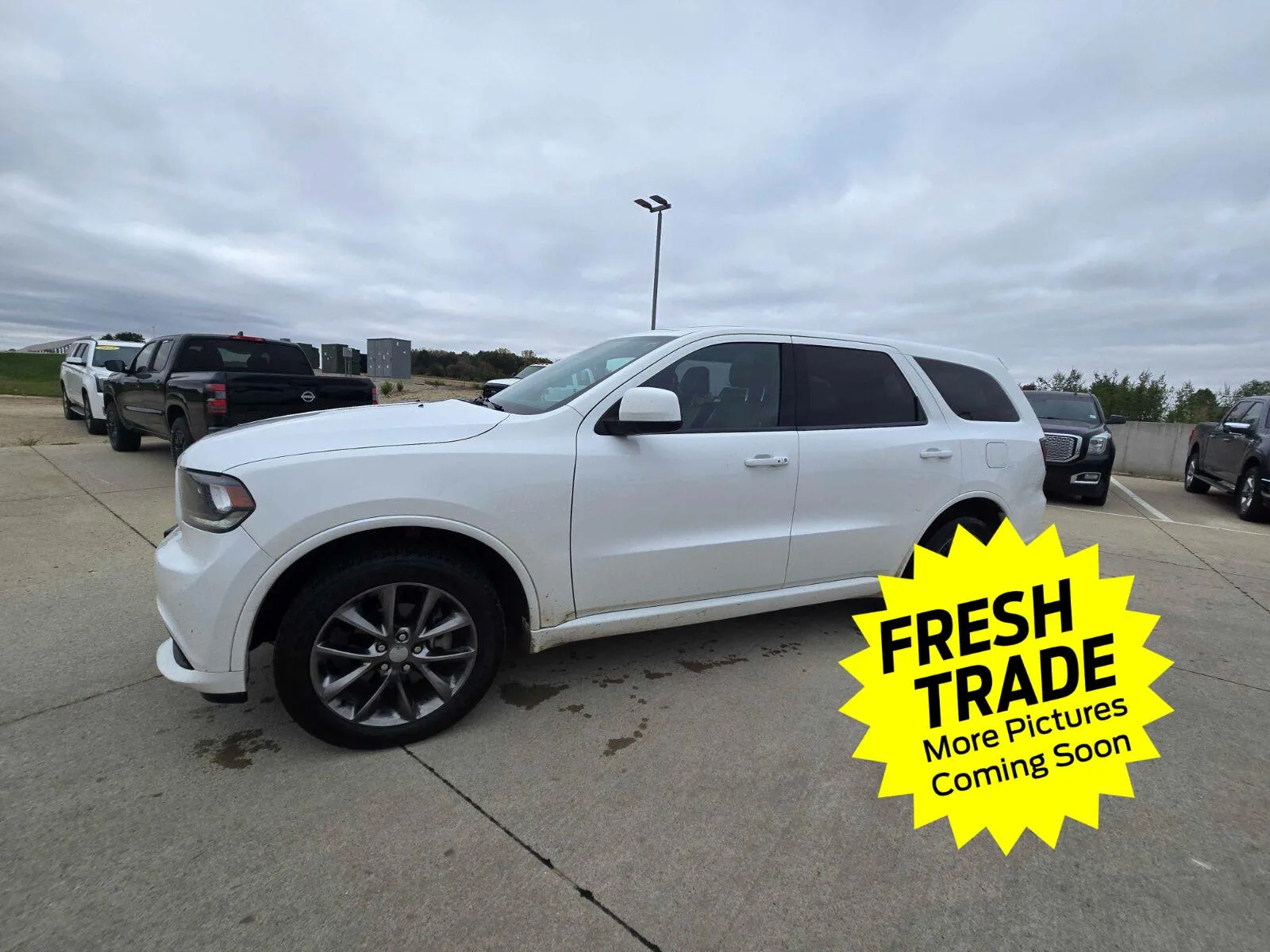 White 2016 Dodge Durango SXT for sale in Charles City, IA