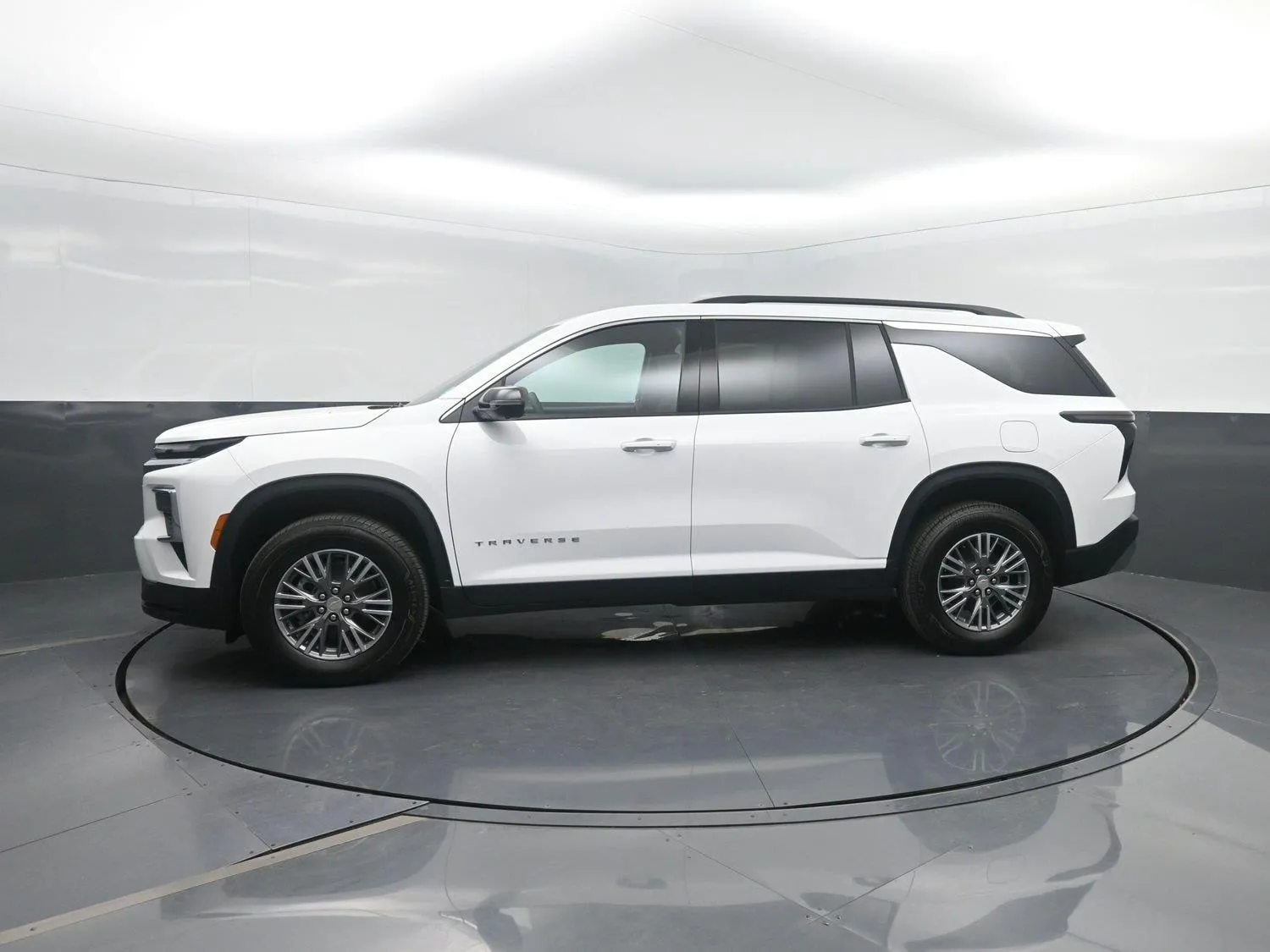 White 2027 Chevrolet Traverse AWD LT for sale in Charles City, IA