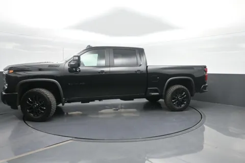Black 2026 Chevrolet Silverado 2500 HD LT for sale in Charles City, IA