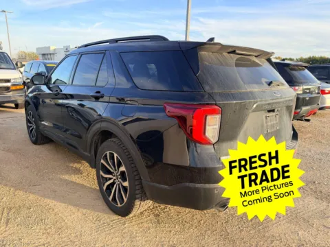 More photos of 2022 Ford Explorer ST-Line at Mike Molstead Chevrolet, GMC, IA