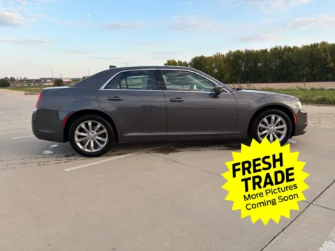 More photos of 2018 Chrysler 300 Touring at Mike Molstead Chevrolet, GMC, IA
