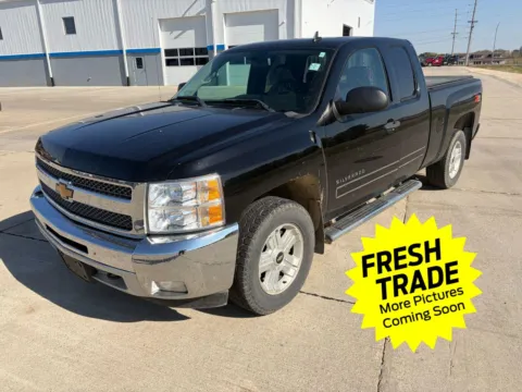 Black 2013 Chevrolet Silverado 1500 LT for sale in Charles City, IA