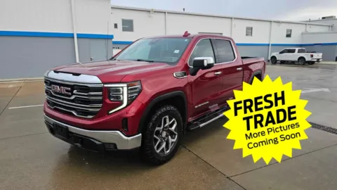 Red 2022 GMC Sierra 1500 SLT for sale in Charles City, IA